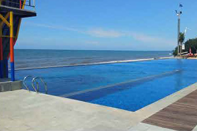 infinity-pool